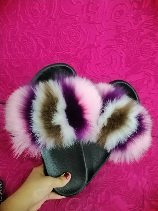 COOLSA Hot Women's Striped Plush Fur Slippers Super Fluffy Furry Fox Fur Slides Travel Quick Drying Beach Flip Flops Plus Size - Цвет: as picture shows