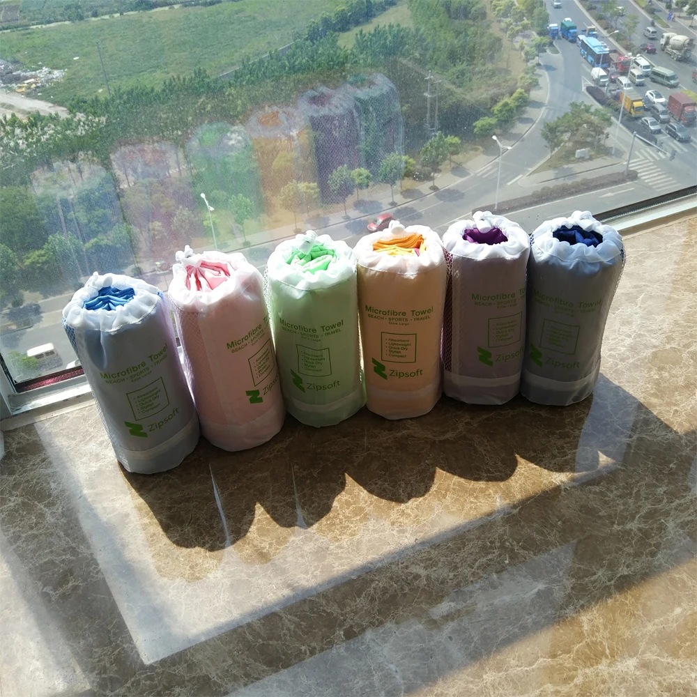 Пляжное полотенце Zipsoft из микрофибры быстросохнущее для плавания путешествий