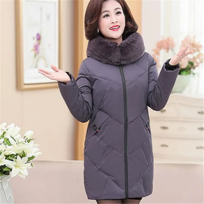 Новинка 2018 зимняя женская пуховая хлопковая куртка среднего возраста Толстая