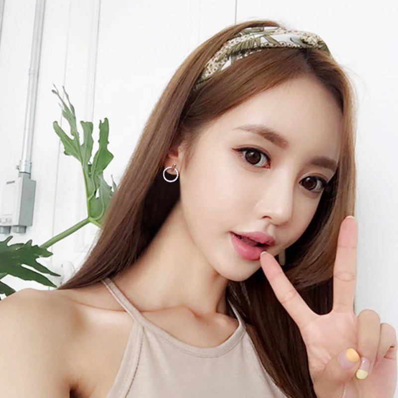 

New Korean Brincos CZ Zircon Circle Earrings For Women Simple Rose Gold And Silver Color Round Ear Stud Earrings Party Jewelry