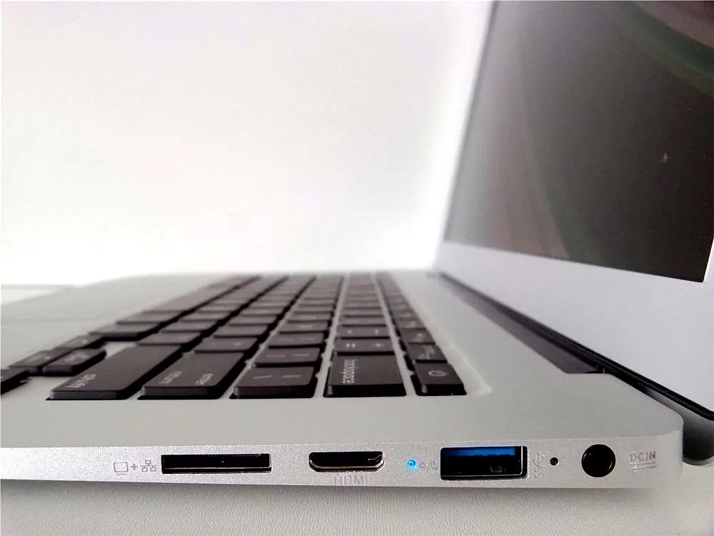 Бесплатная доставка 13 3 дюйма windows8/10 Intel Celeron 2957u 8G RAM 256G SSD 7000 mah ноутбук Встроенная