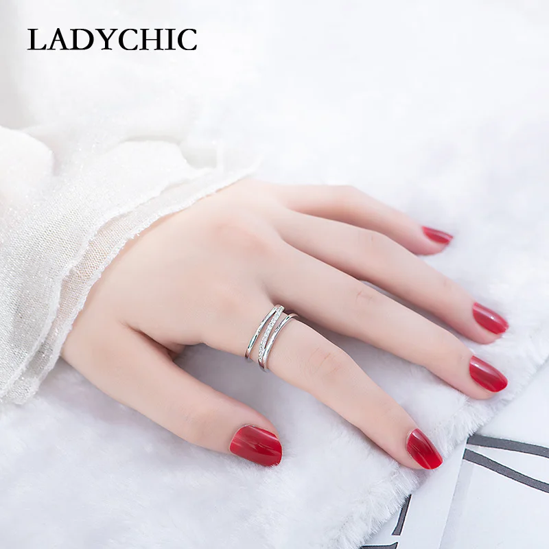 Женское Открытое кольцо LADYCHIC из розового золота с микрозакрепкой и фианитом