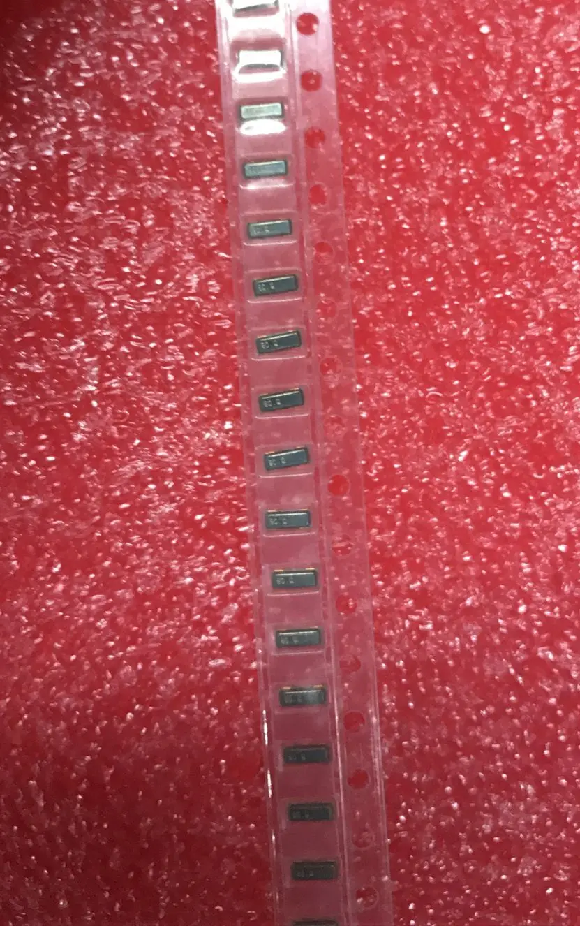 100 шт./лот CSTCE8M00G52 CSTCE8M00G52-RO CSTCE8M00G52-R0 SMD 3215 3 2*1 5-3P 8 МГц 100% Новые оригинальные
