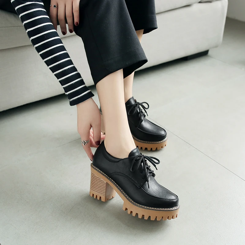 Женщины На Каблуках 2017 Повседневная Lace-Up Круглого Toe Высокие Каблуки Женская