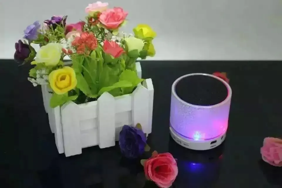 Мини цветной СВЕТОДИОДНЫЙ Портативный беспроводной Bluetooth динамик аудио звуковая