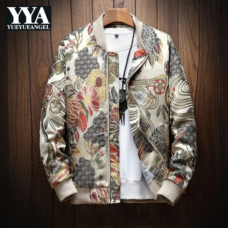 Мужская куртка бомбер с вышивкой и воротником стойкой повседневная высокого