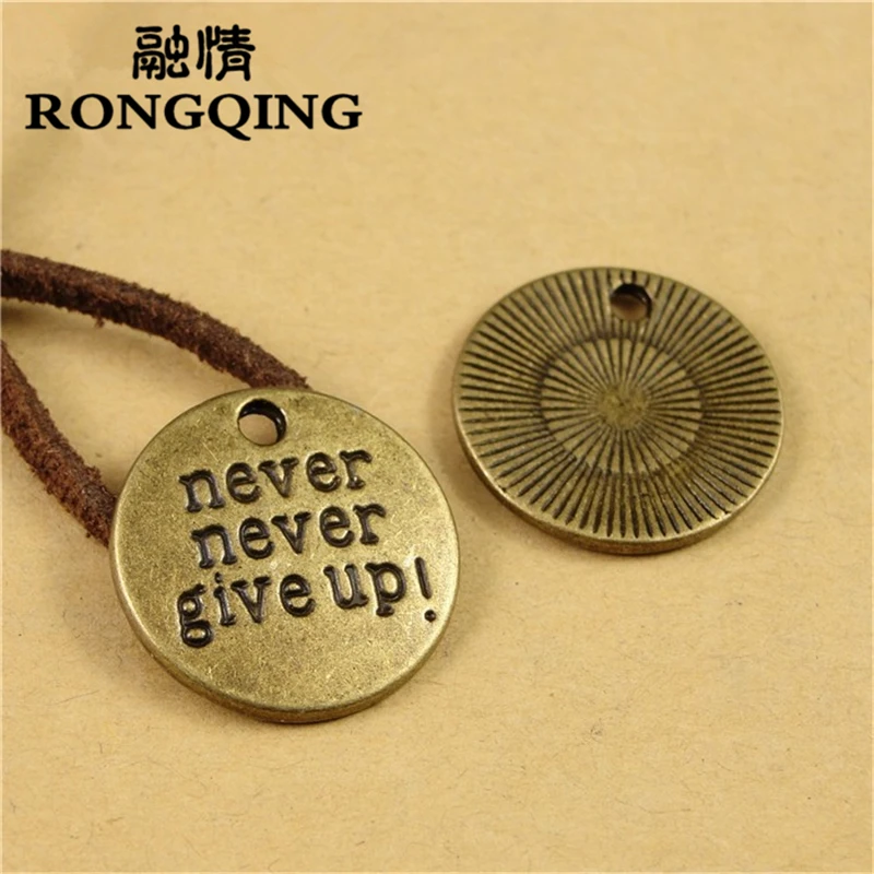 RONGQING 50pcs/lot 20MM never give up Bronze Round Charms Pendant Alphabet Letter for Jewelry Making | Украшения и аксессуары