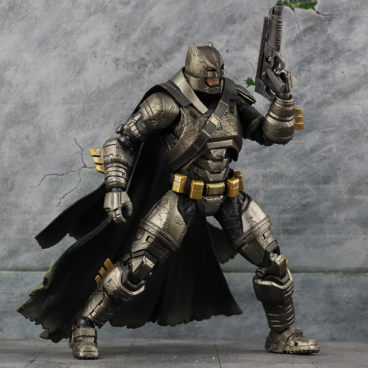 Играйте в искусство KAI Batman v Superman Dawn of Justice № 3 Бэтмен в доспехах ПВХ фигурка Коллекционная модель игрушки 25 см KT3097