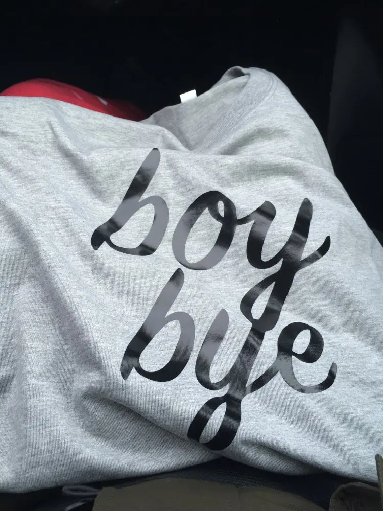 Футболка женская с надписью bye