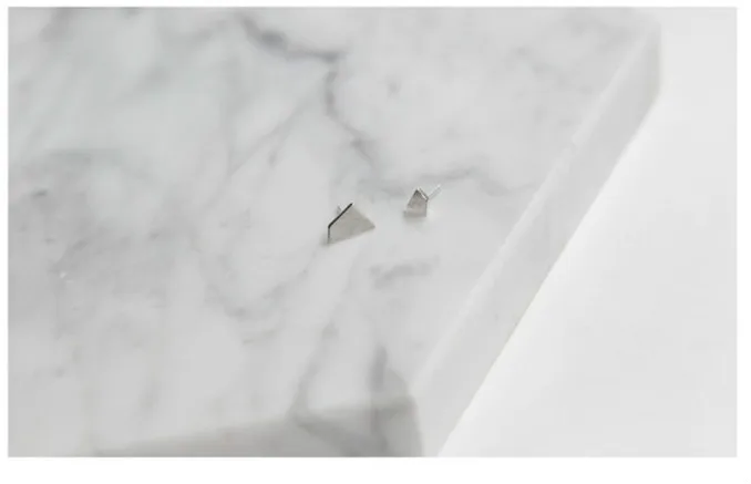 Серьги-пусеты Flyleaf из стерлингового серебра 925 пробы с геометрическим узором для