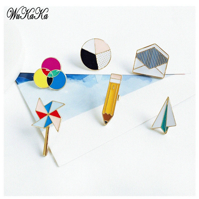 Набор брошка мультфильм из 3-6 шт. милые металлические шпильки бумаги для джинсов