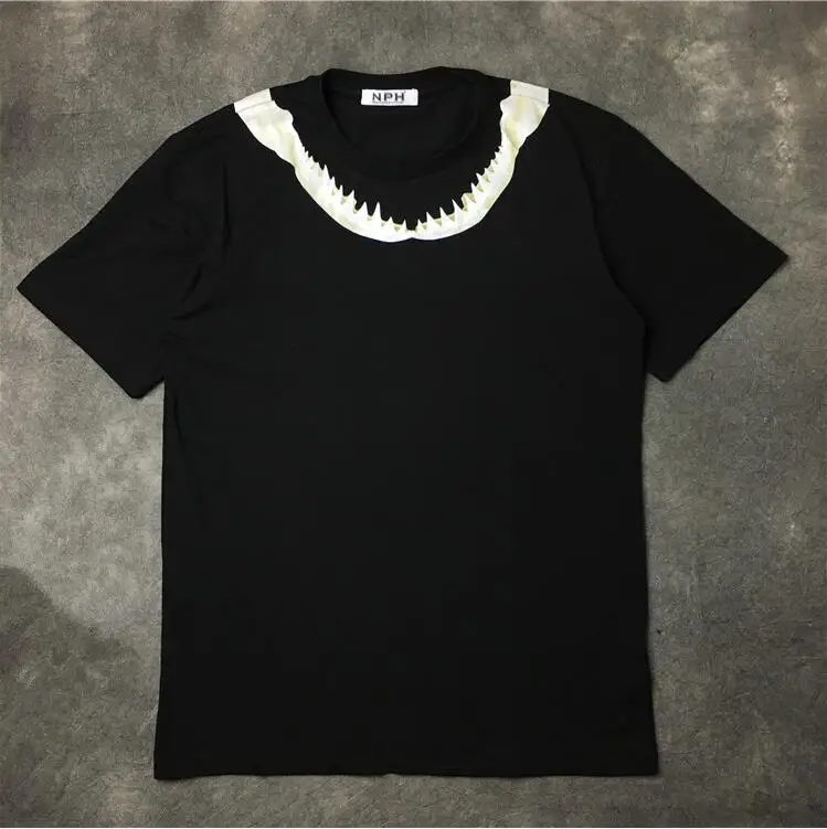 High New Novelty 19ss Men Shark teeth bones neck T Shirts T-Shirt Hip Hop Skateboard Parkour Street Cotton T-Shirts Tee Top C55 | Мужская