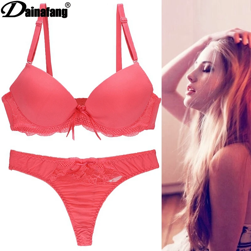 Новинка, сексуальный бесшовный цельный комплект нижнего белья, бюстгальтеры и нижнее белье для женщин, Дамский комплект с бюстгальтером пуш-ап и платьем