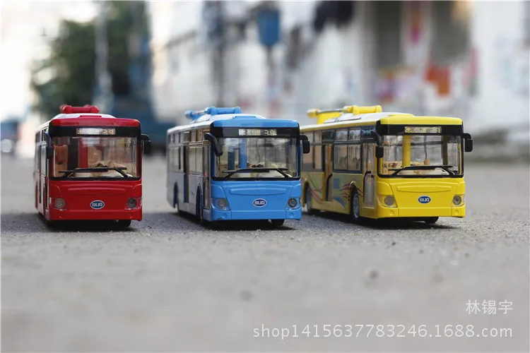 1:43 модель автомобиля Diecasts& игрушечные транспортные средства сплав игрушечный автомобиль треки Авто миниатюрный масштаб Модель автомобиля игрушки для детей мальчик