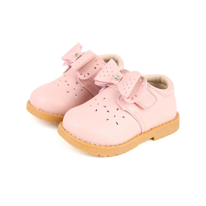 Кожаные туфли с бантом для девочек новая весенняя детская обувь мягкой подошвой