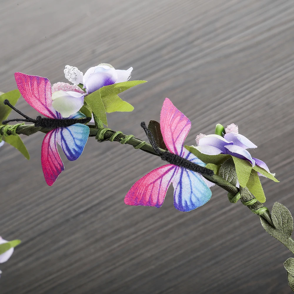 Очаровательная маленькая Цветочная симуляция венка-бабочка Красивая гирлянда