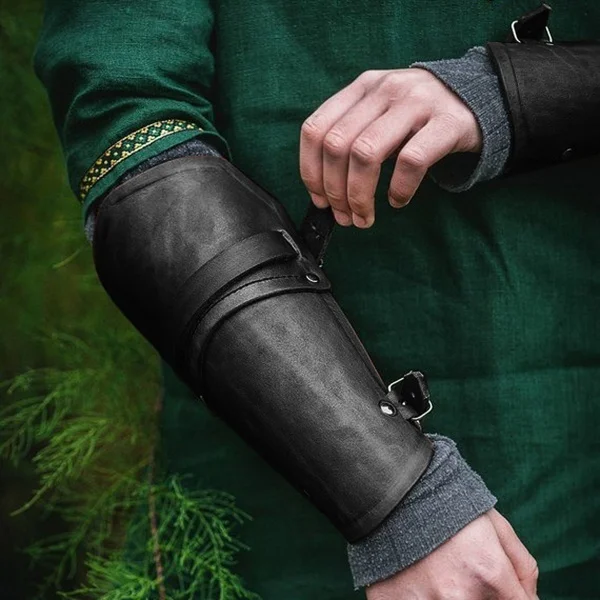

Men Cosplay Props Genuine Leather Bracer Cross String Arm Armor Warrior Steampunk Punk Armband Medieval Cuff