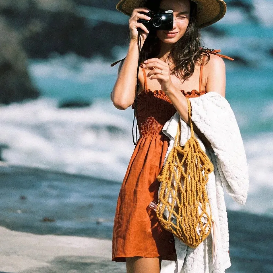 

Casual Spaghetti Strap Sexy Short Dress Women Buttons Ruched Plus Size Summer Sundress Solid Beach Dress Vestidos