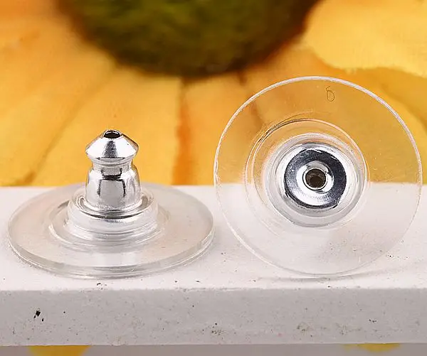 

Оптовая продажа, 100 шт., высококачественные медные серьги с белым покрытием K, застежки для сережек, базовые настройки, резиновые серьги-гвоз...