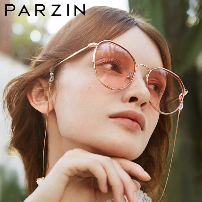 

PARZIN Luxury Sunglasses Women Metal Frame Female Sun Glasses Retro Round Shades Nylon Lenses UV 400 8205