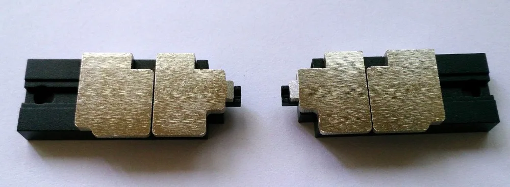 Fiber Holder For Fiber Fusion Splicer FITEL S178 S178A S179 S153 S123C  For FTTH Leather Cable Clamp A Pair