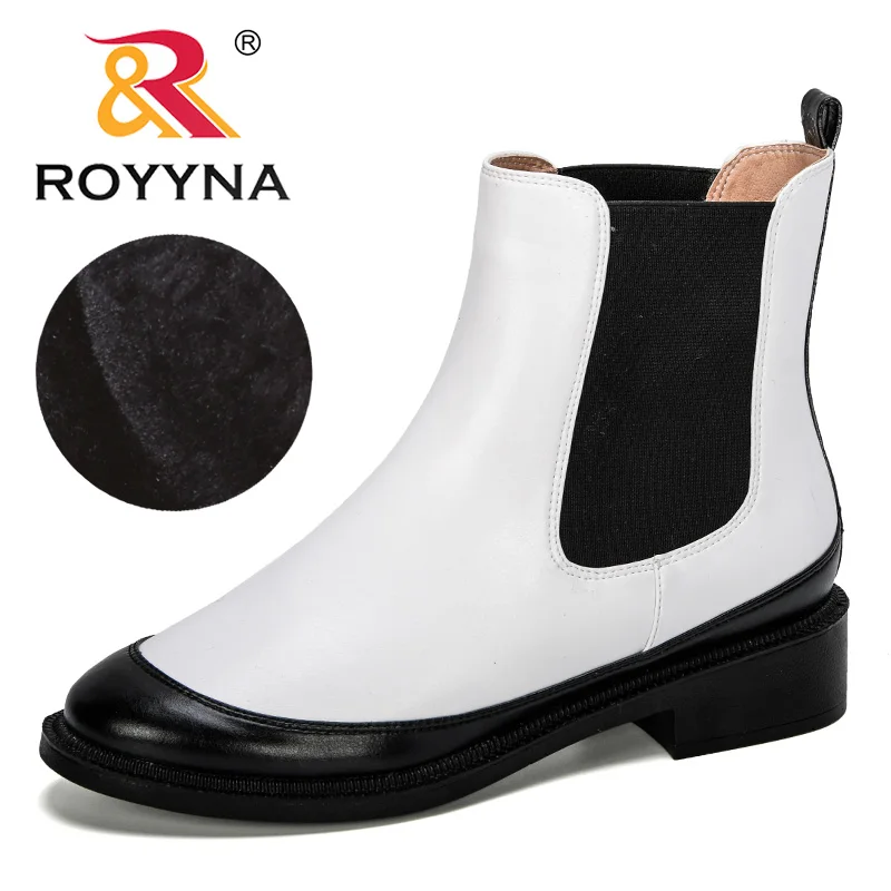 ROYYNA/Новинка года; модные стильные женские Ботильоны на каблуке; размеры 36-41; модные офисные кожаные ботинки; уличная зимняя обувь; Feminimo - Цвет: White black