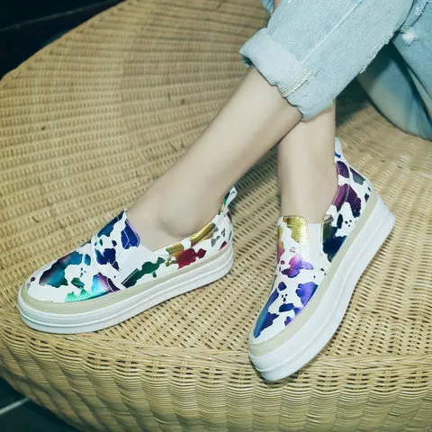 2017 Женщин Неподдельной Кожи Оксфорды Квартиры обувь Slip On Круглым Носком Камуфляж