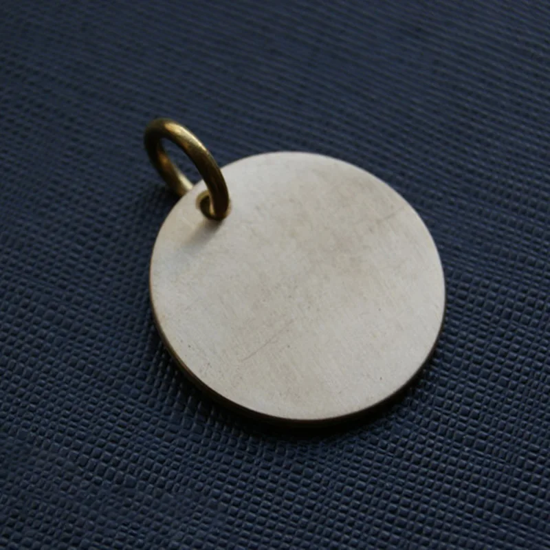 Keychain EDC brass copper Fangyuan stone broken lines on hand the key tag | Спорт и развлечения