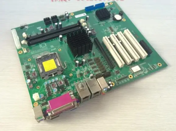 

IPC Motherboard ECO-1814(B) VER:C20 with CPU with Original Bezel