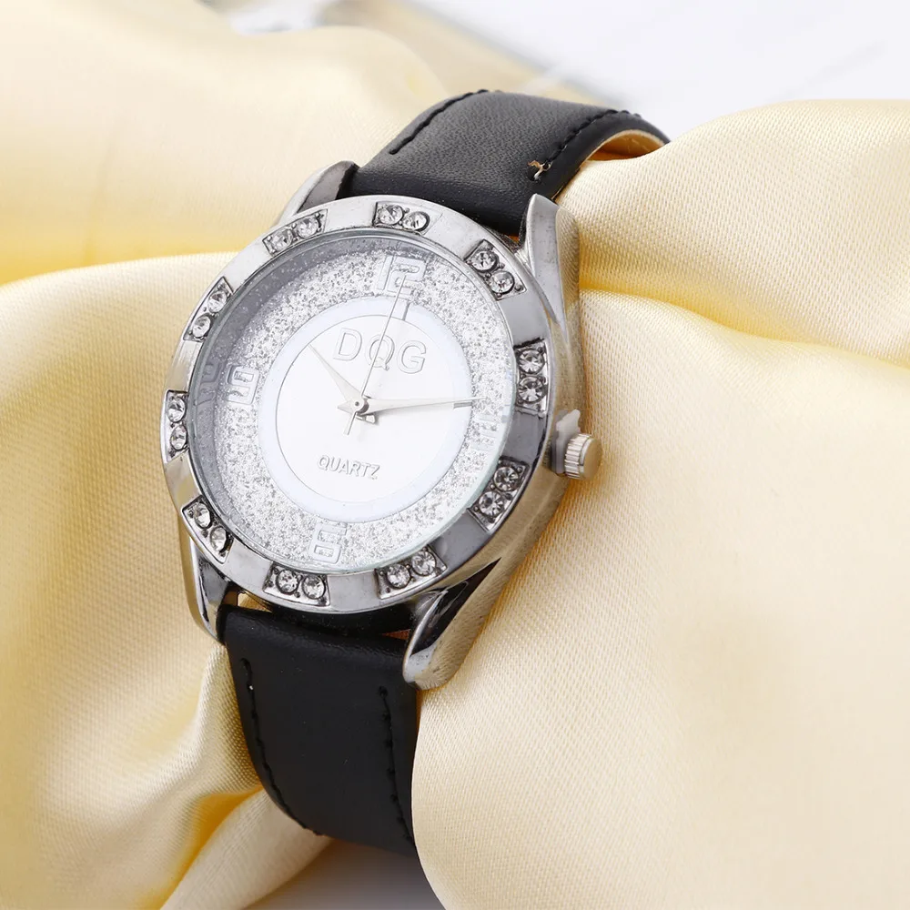 

2020 New Women Luxury Brand Casual Quartz Watch Women Leather Strap Watch Relogios Feminino Ladies Crystal Wrist Watch Hot Sale