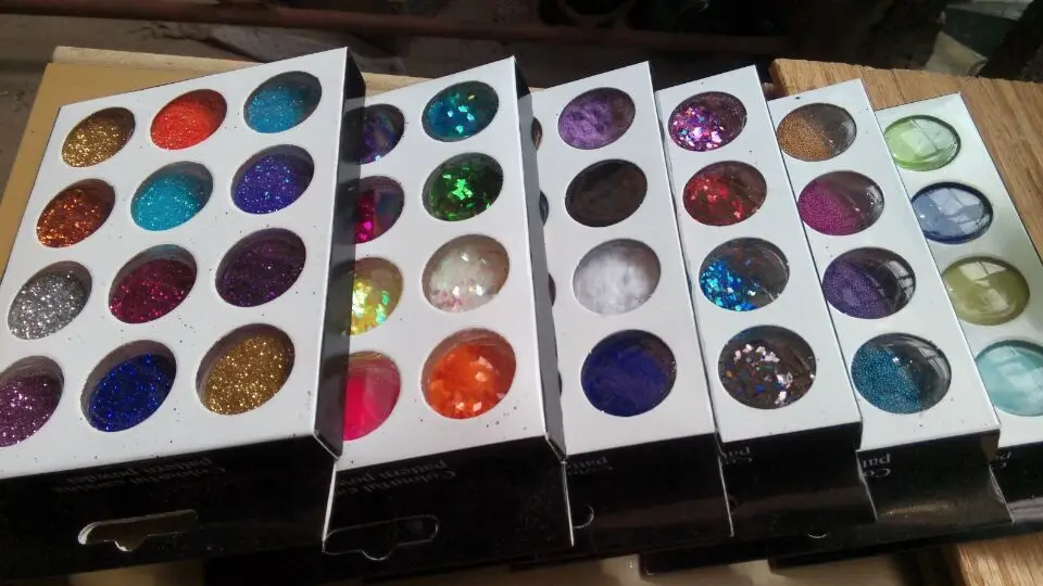 

72 горшки УФ акриловый дизайн ногтей Советы украшения Блеск Пыль порошок Набор ногтей искусство Советы украшения ремесла Золото Серебро 1/72 шт