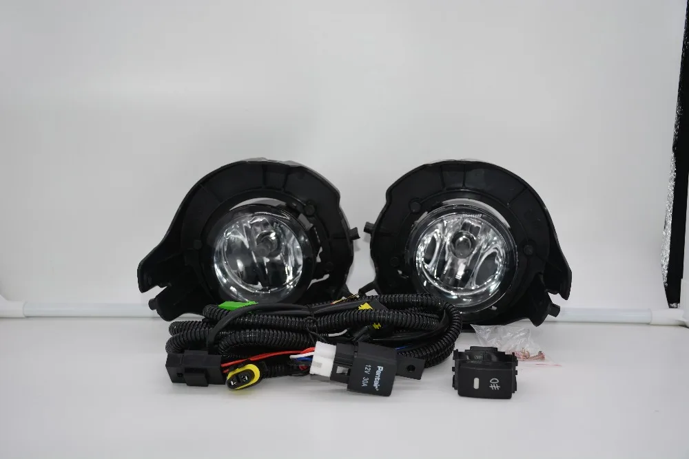 

eOsuns halogen fog lamp with wires harness, switch, fog lamp house and frame cover complete kit for Nissan Navara 2008-2011