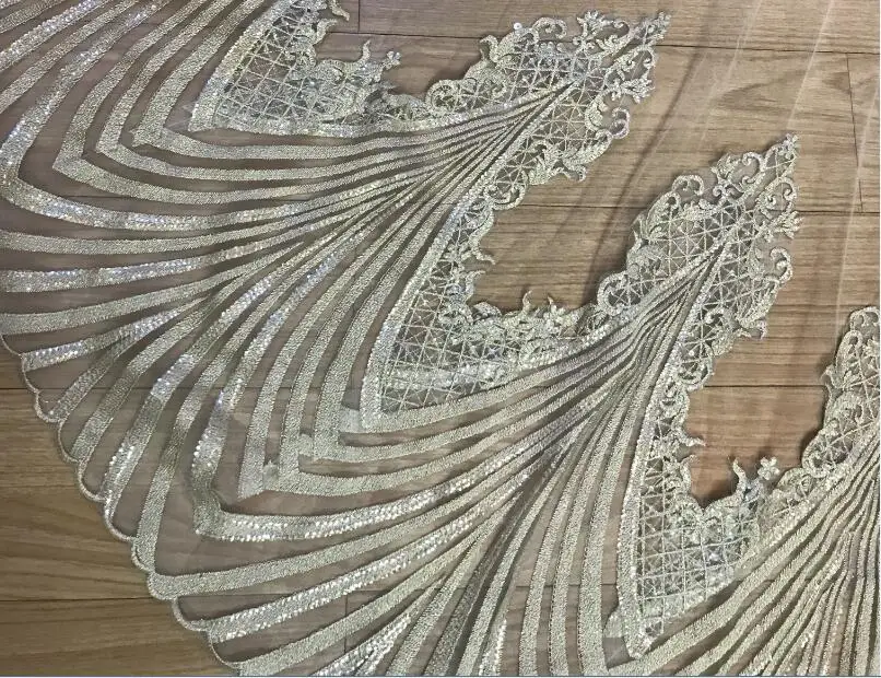 

Champagne Gold Lace Edge Luxury Cathedral Wedding Veil Hot Wedding Accessories Long Bridal Veils Velos De Novia Nature White