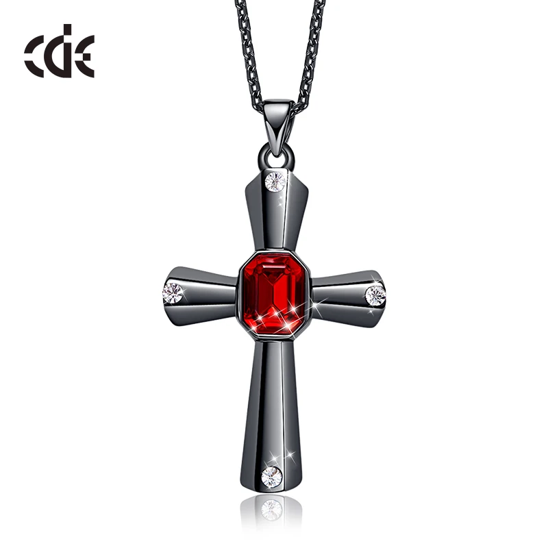 Женская винтажная подвеска CDE в виде креста черный цвет искусственная с