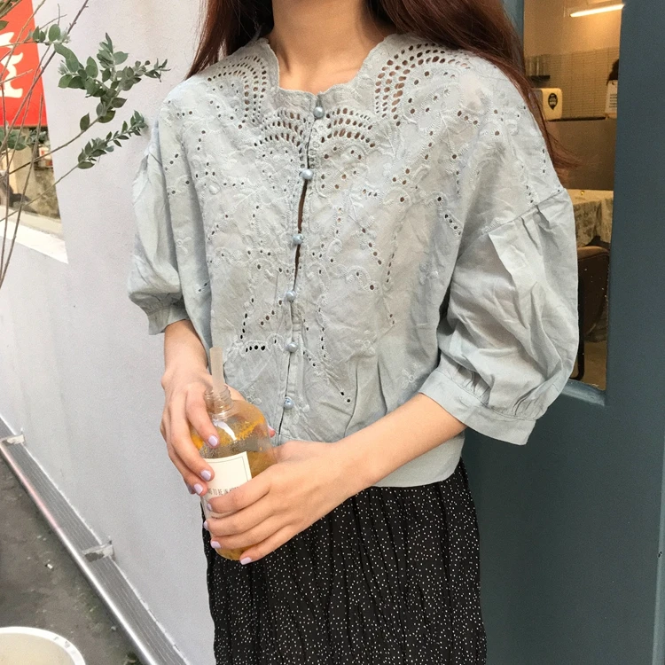 Женская Однотонная рубашка Camicia белая однотонная с вырезом квадратным и пышными