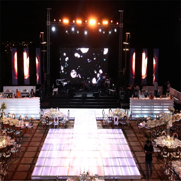 Прозрачный стеклянный светодиодный дисплей P5 наружный рекламный p6 модуль |