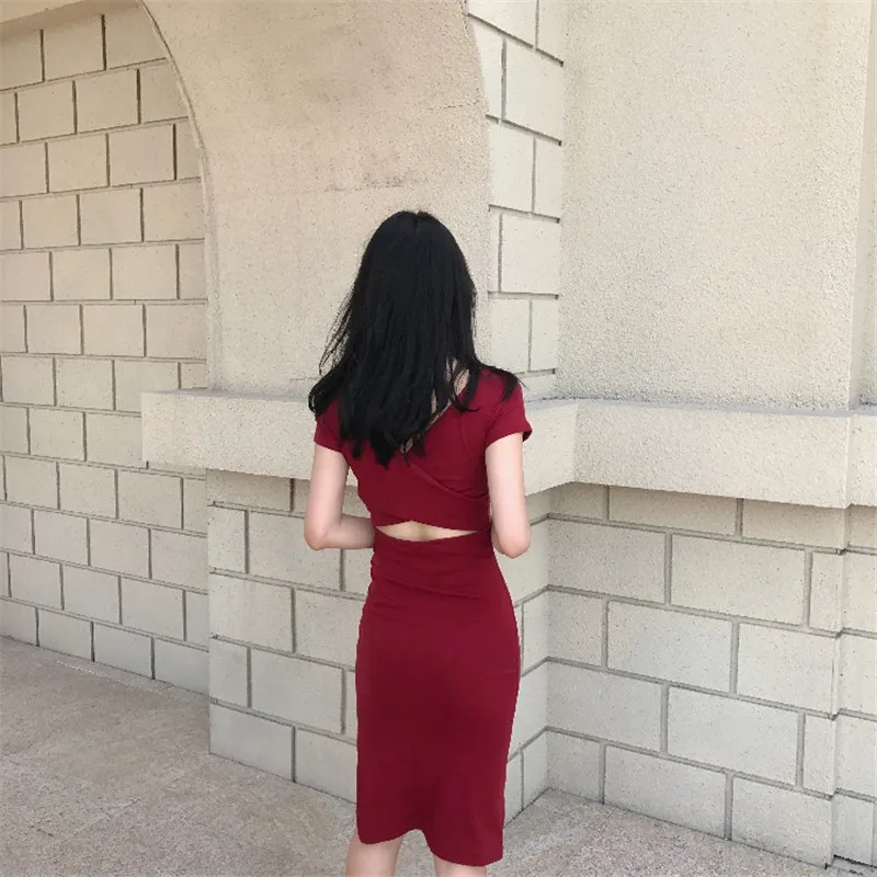 

Sexy Dress 2018 Summer O Neck Basic Red Black Dress Short Sleeve Cross Back Slim Hollow Out Bodycon Dress Side Split Retro Dress