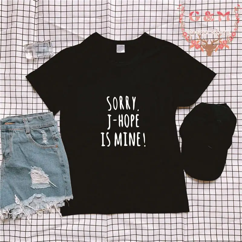 OKOUFEN SORRY J-HOPE IS MINE футболка корейский стиль Kpop женская футболка Топ тройник JHOPE рубашки Bangtan одежда размера плюс хлопок - Цвет: black t white words
