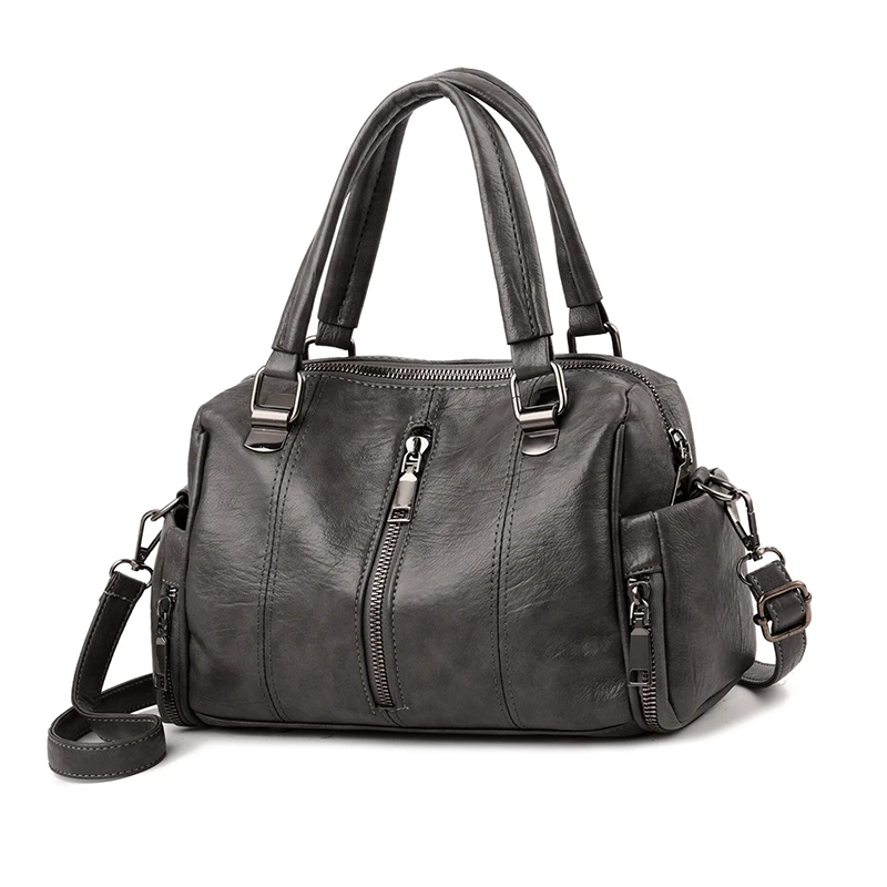 Фирменная женская сумка LANVERA среднего размера boston однотонная с заклепками