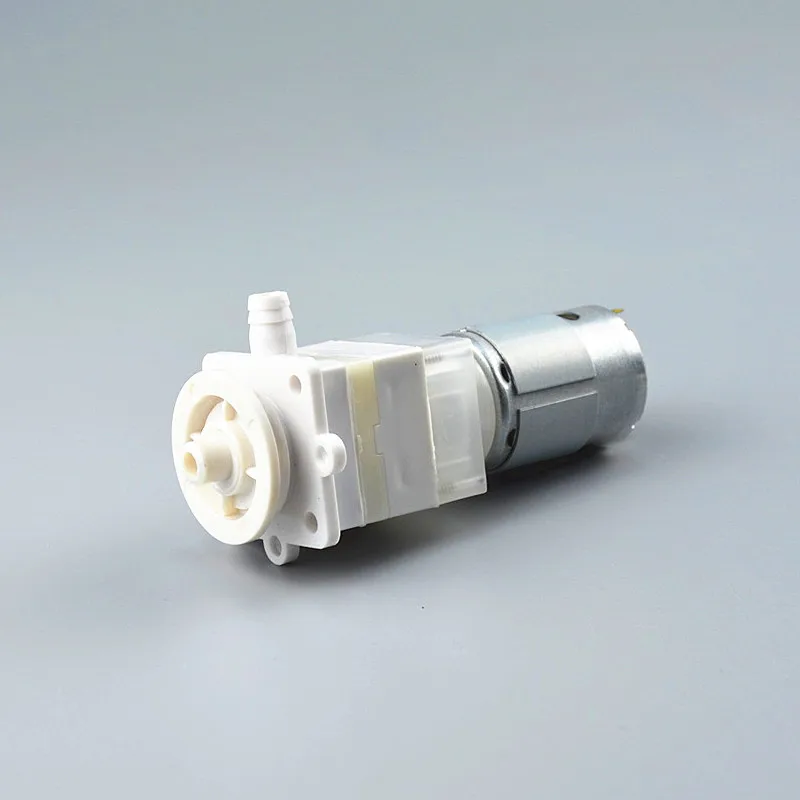 12 V/24 V чайный набор микро водяной насос поток 1.4L/мин головка 10m мощность 7 0 W |