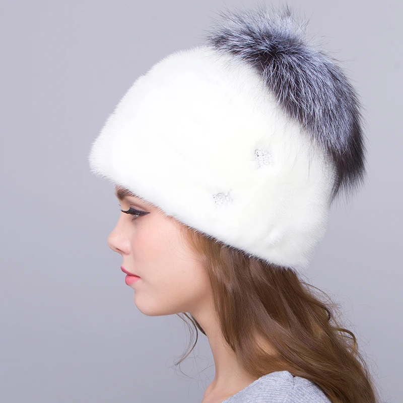 JKP New female mink fur with Fox fur hat for women warm winter whole animal mink cap with Fox Fur in Hat DHY18-02