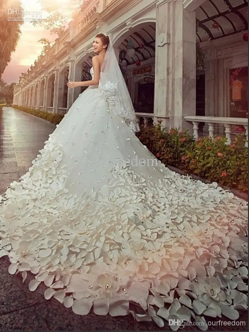 9 2014 New Wedding Dresses With Sweetheart Crystals Beads Backless Handmade Flowers A Line Chapel Train Hot Church Bridal Gowns | Свадьбы и