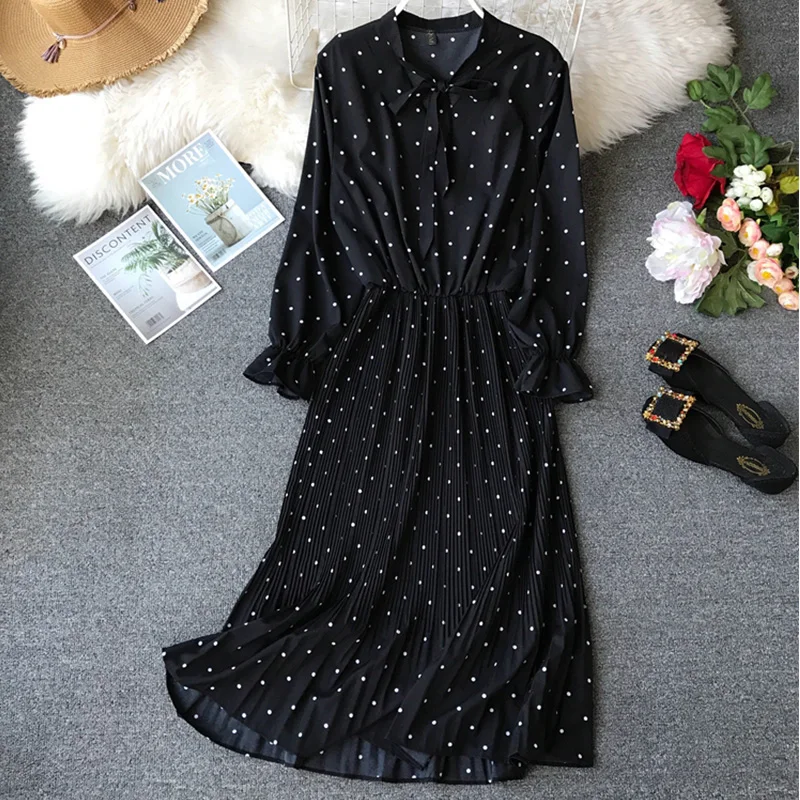 2019 New Spring Autumn Polka Dot Print Chiffon Dress Ruffles Retro Women Long Sleeve Pleated Casual long Vestidos cc451 | Женская одежда