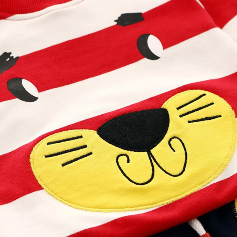 1st Baby Boy Clothing Set 2018 Autumn Long-sleeved O-Neck Fashion Style Cotton Cartoon Image Stripes Children's Clothes Suit k1 |