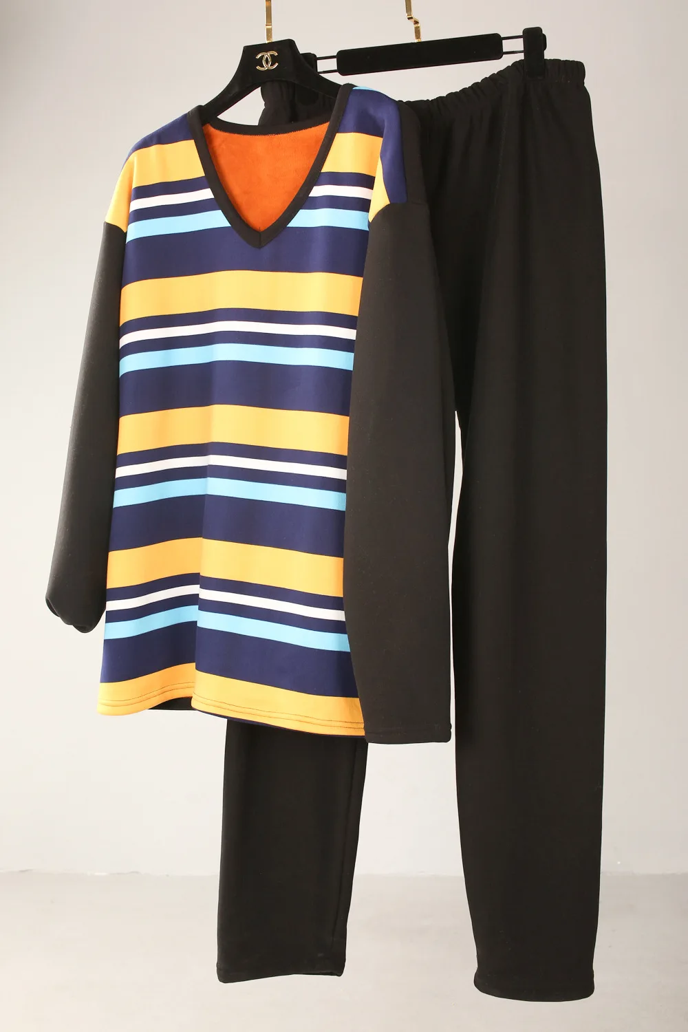 Мужское термобелье комплект из 2 предметов: футболка в полоску + штаны утепленное