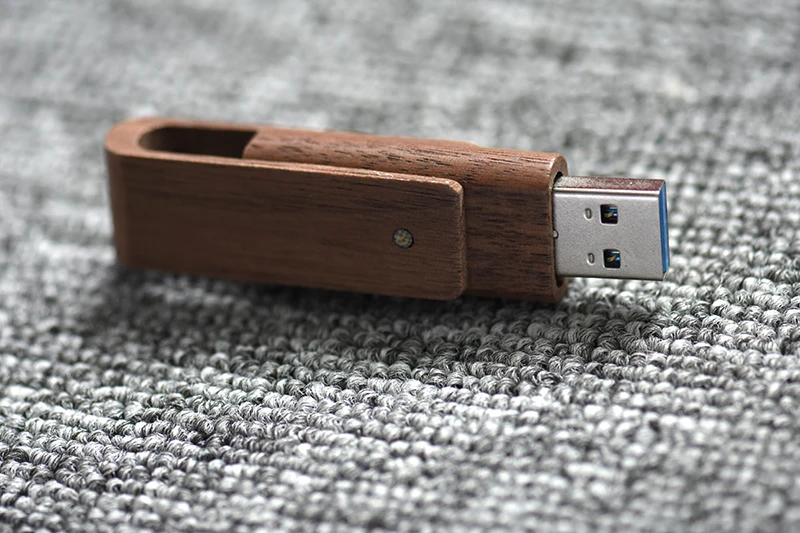Логотип клиента деревянный поворотный usb флэш-накопитель из натурального дерева перевернуть флешку 4 ГБ 8 ГБ 16 ГБ 32 ГБ 64 Гб карта памяти