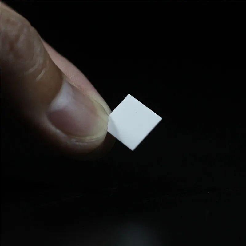 99% глинозема керамическая пластина круговая изолированная износостойкая