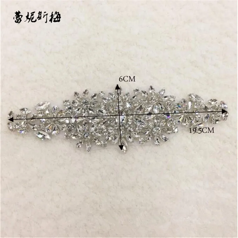 1Pc Bling Handmade Iron On Crystal Clear Rhinestone Applique for Wedding Ornaments Waist Baby Girl Hair Accessories RT097 | Дом и сад