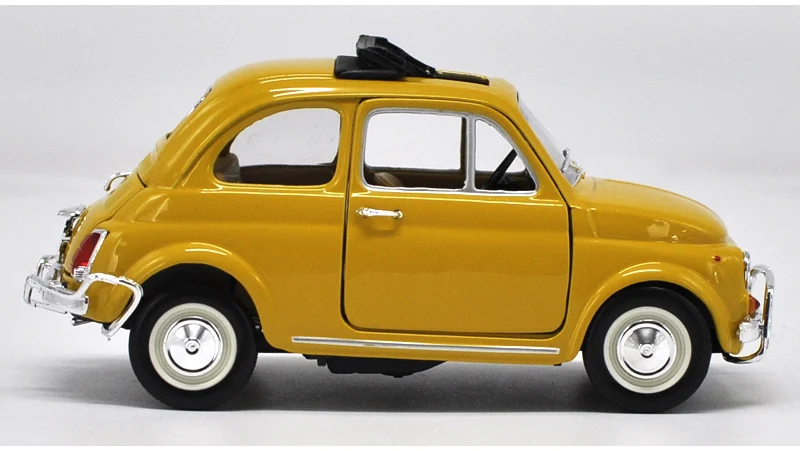 Оригинальная фабричная 1:24 FIAT 500 ABARTH 500 игрушечная машинка из сплава, игрушки для детей, литая модель автомобиля, подарок на день рождения