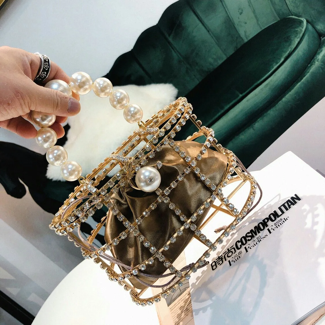 Лето 2019 новая женская сумка Корейская с жемчугом сумочка со стразами корзина